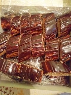 صورة لوصفة كروكون بطلية الشوكولاتة لفطور الصباح