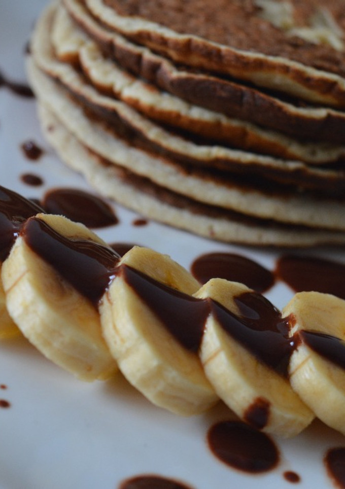 Una foto de Tortitas de plátano y chocolate