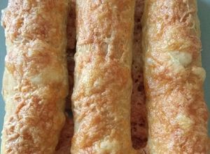 Gluténmentes, kukoricalisztes sajtos stangli recept fotója