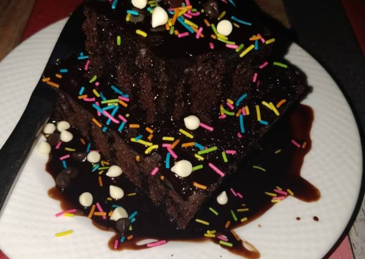 Easiest Way to Make Quick Chocolate Fudge Brownie