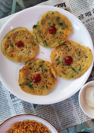 A picture of Moong dal Pancakes.