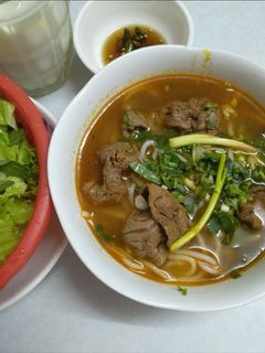 Hình của món Bún Bò Huế.