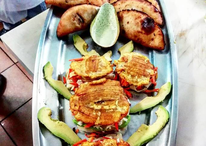 Empanadas y patacón venezolano Receta de Manuel- Cookpad