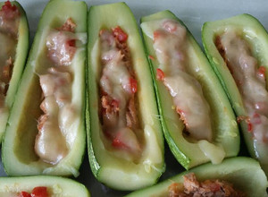 Una foto de Calabacitas con atún y queso