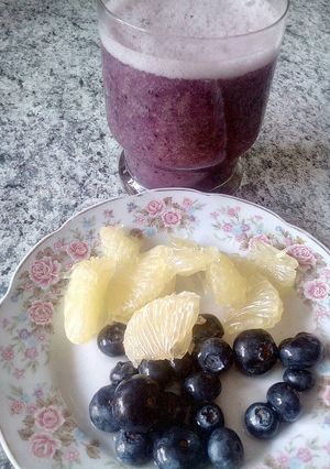 Una foto de Batido de arándanos y lima