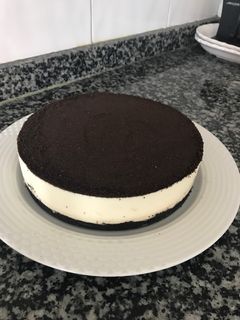 Una foto de Tarta fría Oreo sin horno (fácil)