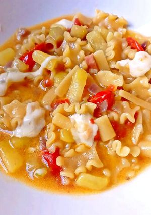 Foto di Pasta Patate e Provola