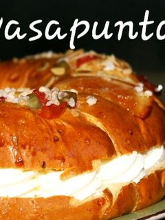 Una foto de Roscón de Reyes 👑 🐪 🐪 🐪 👑