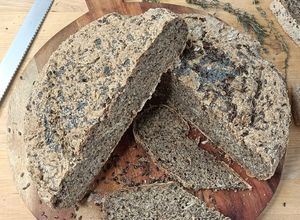 Une photo de 🌾 Pain aux graines de Lin et quinoa