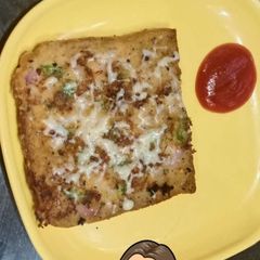 A picture of Cheesy Bread pizza.