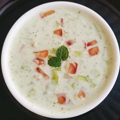 A picture of Mint Flavor Salad,Raita.