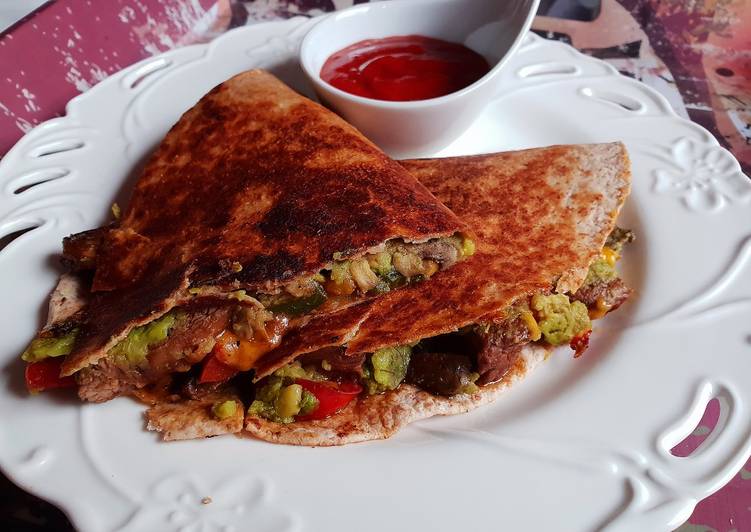 Recipe of Perfect 5-Ingredient Cheesesteak & Avocado quesadilla