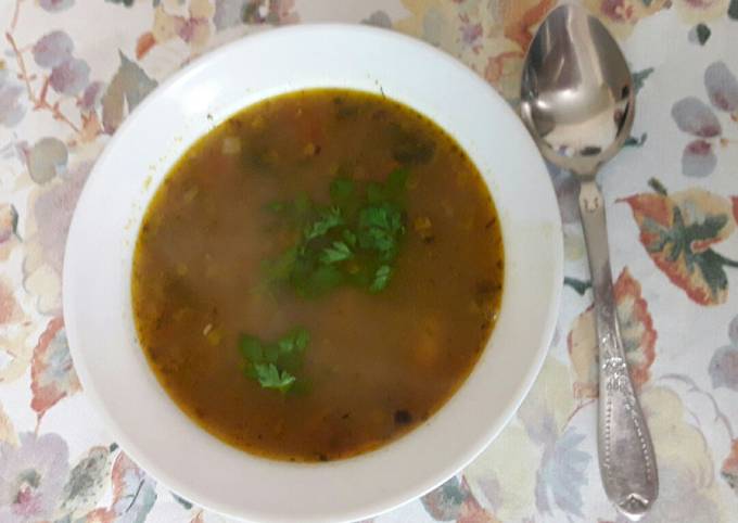Грибной суп с фасолью и крупами