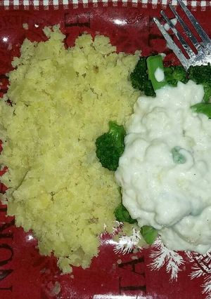 Foto resep Kentang Tumbuk Dan Brokoli Saus Keju