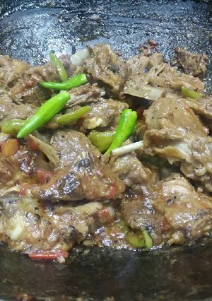 A picture of Namkeen mutton karia.