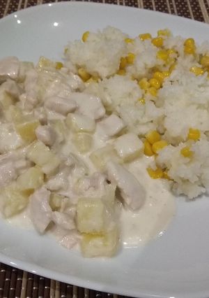 Ananászos-tejszínes csirkemell recept fotója