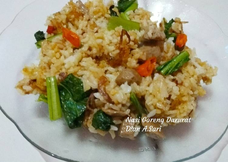 6Resep: Nasi Goreng Darurat yang Gurih