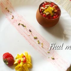 A picture of Fhal madhuri.