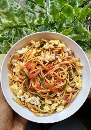 A picture of Egg noodles.
