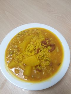 Una foto de Judías blancas con arroz