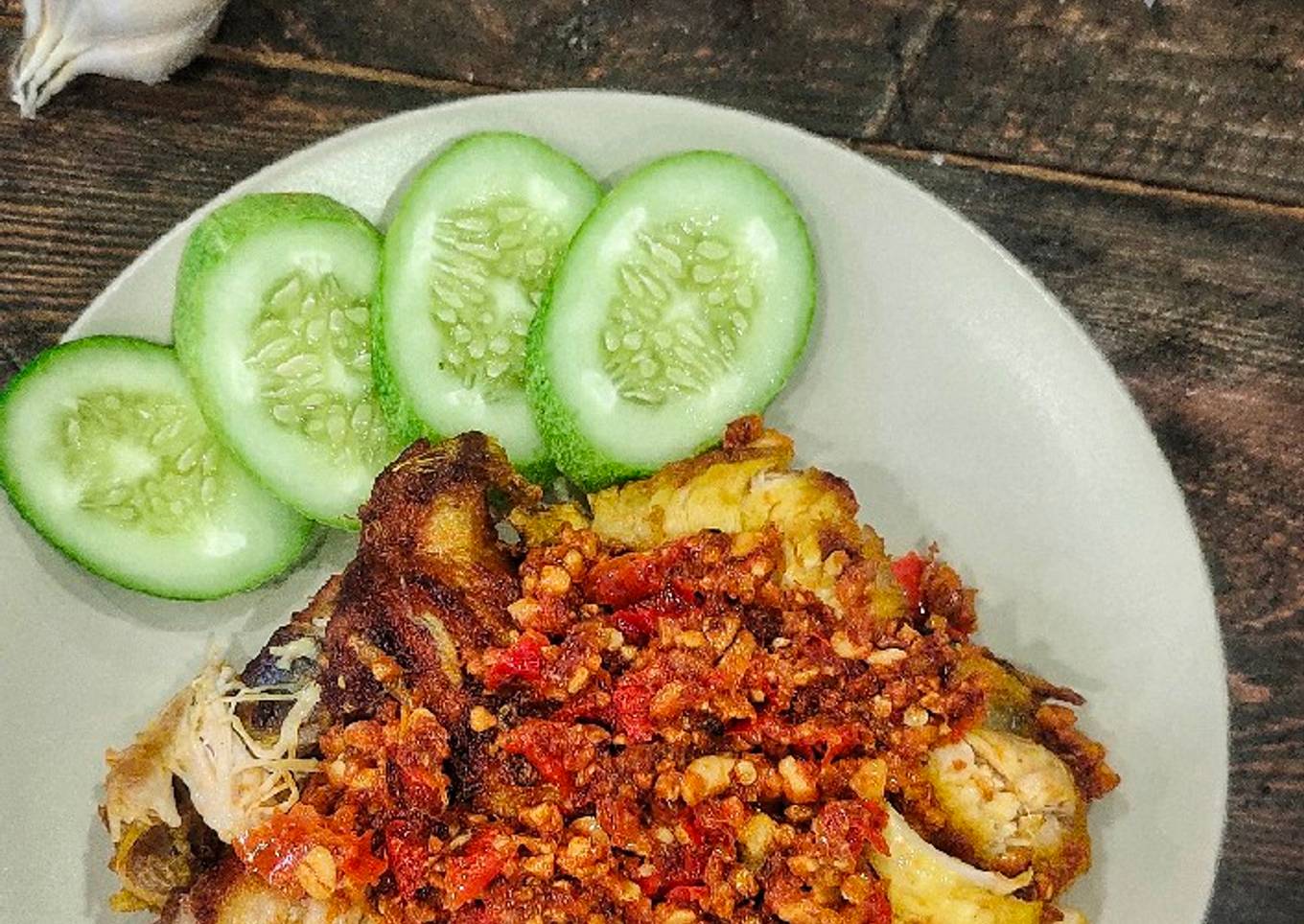 Ayam Gepuk Ala Pak Gembus