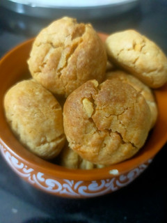 A picture of Peanut Butter Cookies.