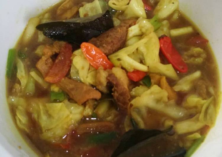 Tongseng tetelan sapi