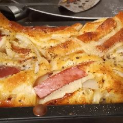 A picture of Toad in the hole.