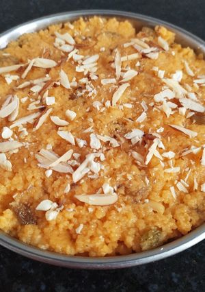 A picture of Egg Halwa.