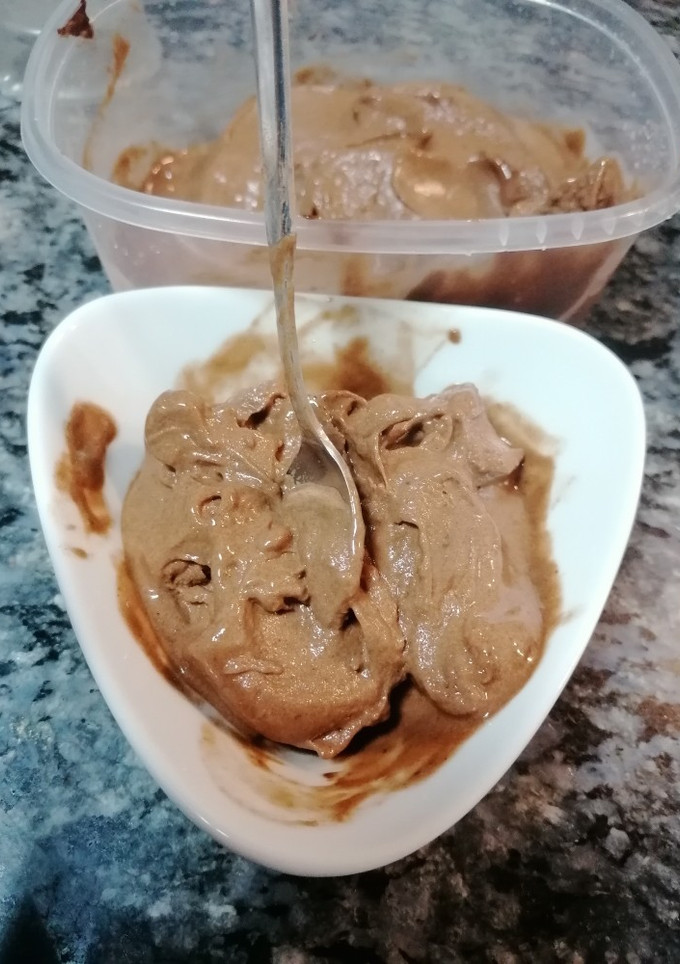 Una foto de 312. Helado de chocolate vegano / Thermomix