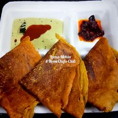 A picture of Besan Bajra Chilla.