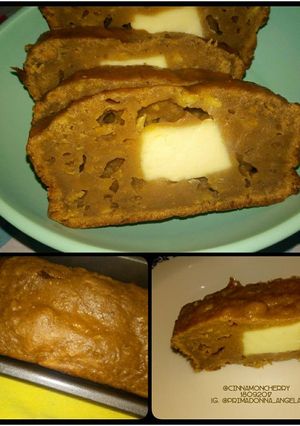A picture of Banana Cake with Cream Cheese.