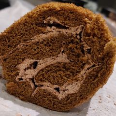 A picture of Japanese Chocolate Swiss Roll Cake.
