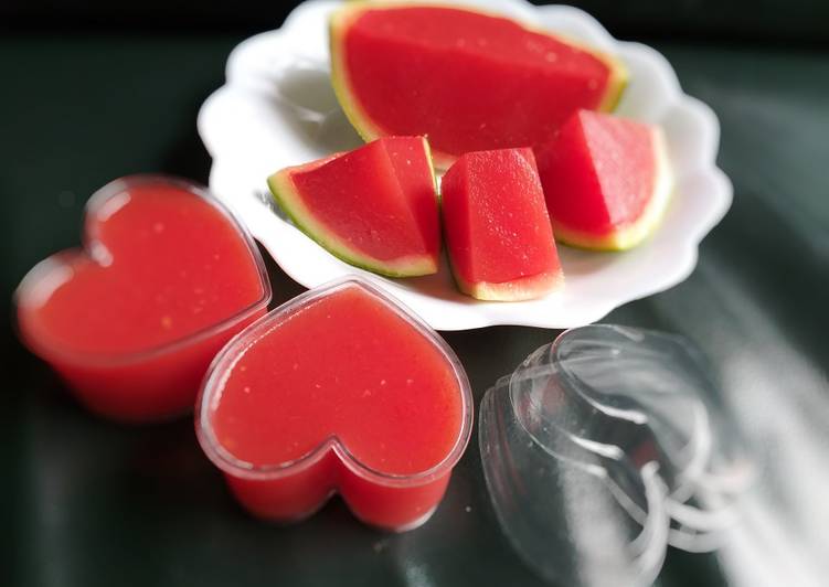 Langkah Mudah untuk Menyiapkan Puding semangka Anti Gagal