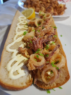 Una foto de Bocadillo de calamares