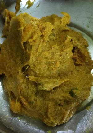 A picture of কঁচুর লতি চিংড়ি মাছ দিয়ে.