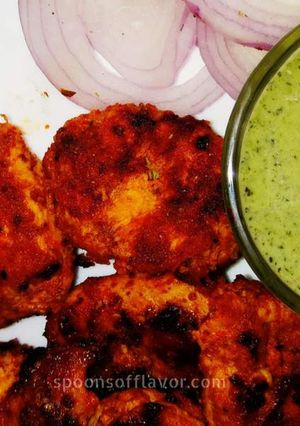 A picture of Smokey Flavored Chicken Tikka.