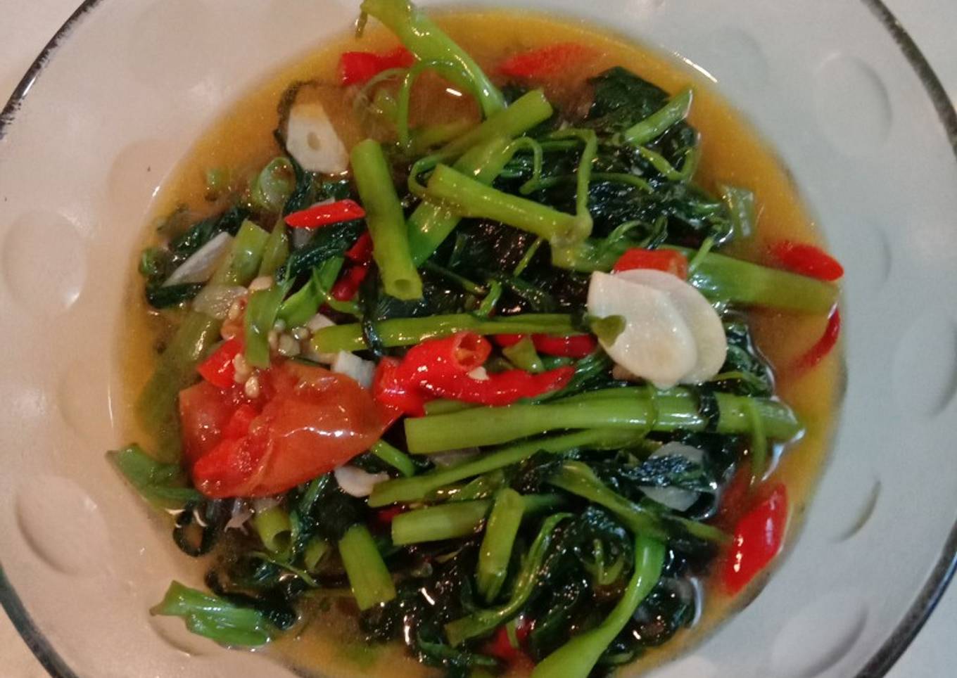 Tumis kangkung mudah saja