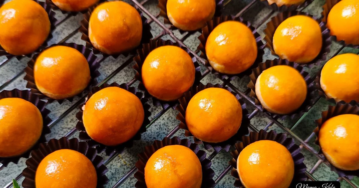 Nastar Glowing Dengan Olesan Putih Telur