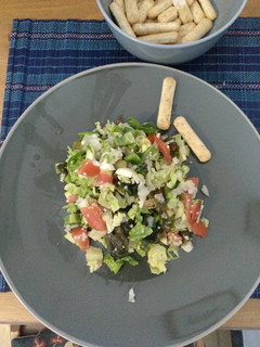 Una foto de Ensalada tabulé. Con algas wakame