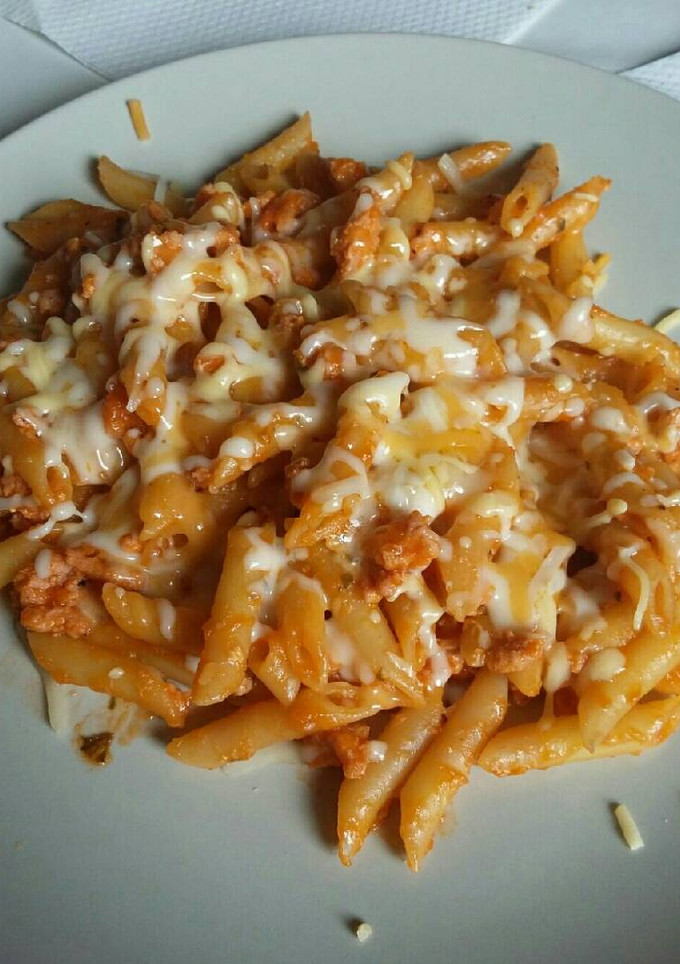 Una foto de Macarrones a la boloñesa rápidos