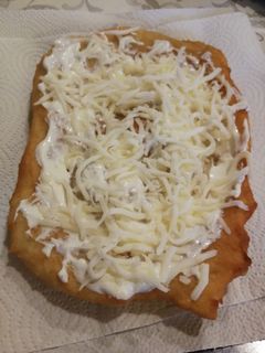 Kefires lángos recept fotója