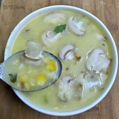 A picture of Mushroom corn soup.