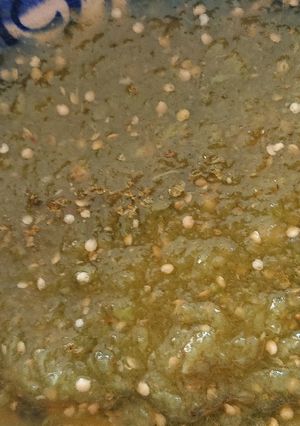 Una foto de Salsa verde ingredientes crudos