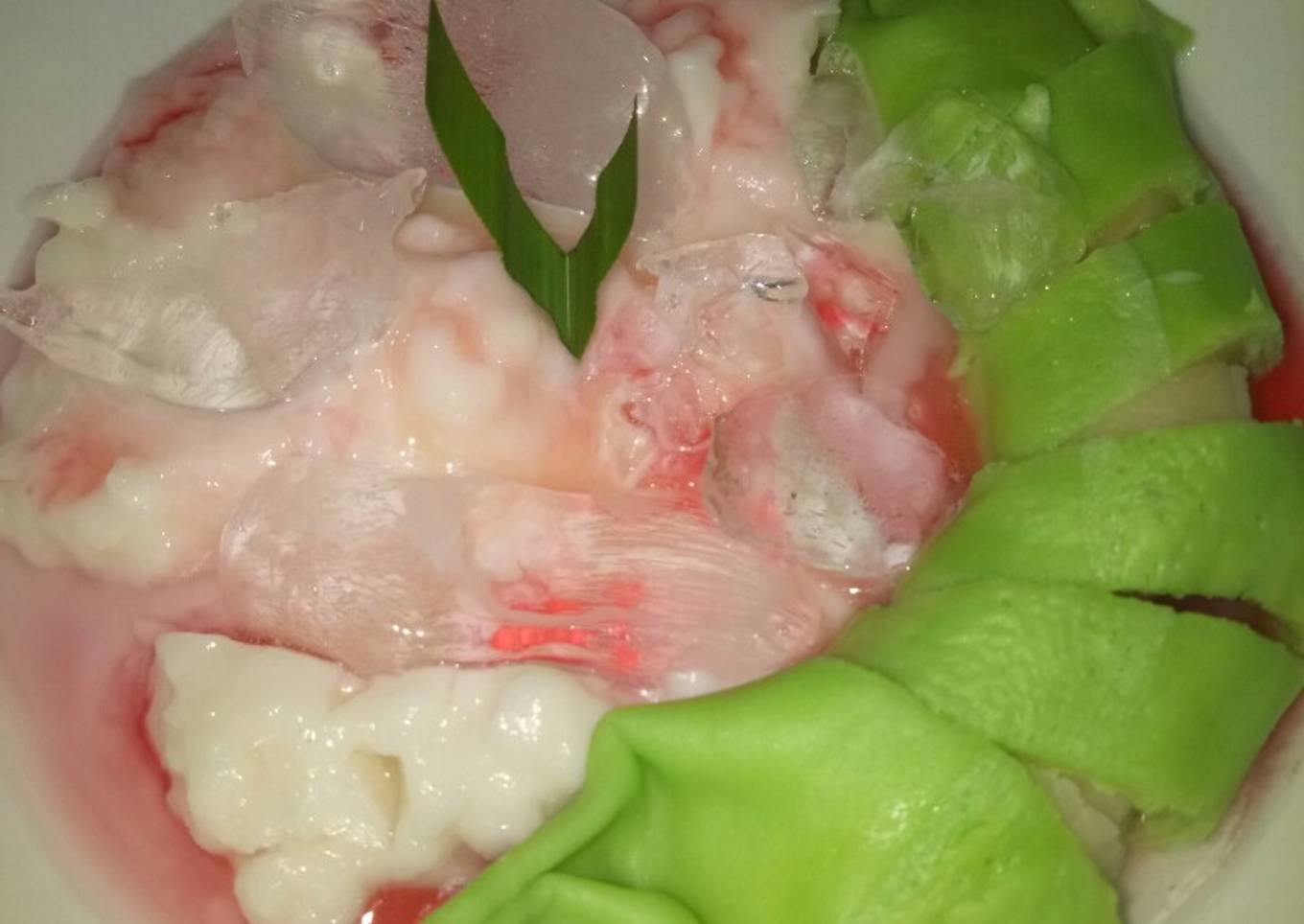 Es pisang hijau kulit dadar😊