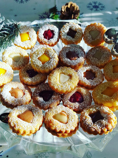 Vanilleplätzchen gefüllt mit Lemon Curd und Vanillecreme Rezepthauptbild
