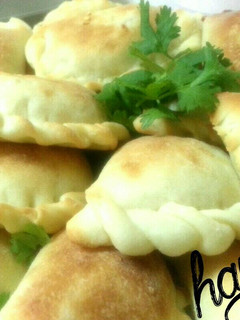 صورة لوصفة فطاير جبن وخضروات 👍