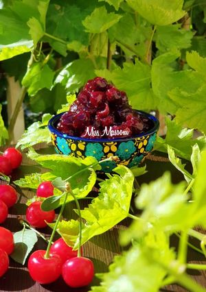 عکسی از دستور مربا آلبالو