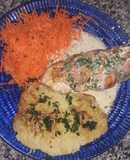 Pollo relleno con salsa