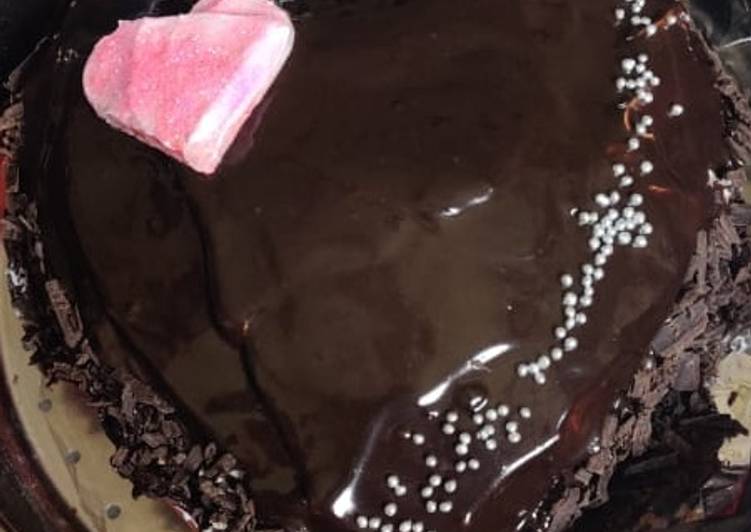 Easiest Way to Make Super Quick Homemade Chocolate ganache cake